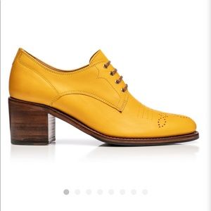 Meet your Posher, Ella